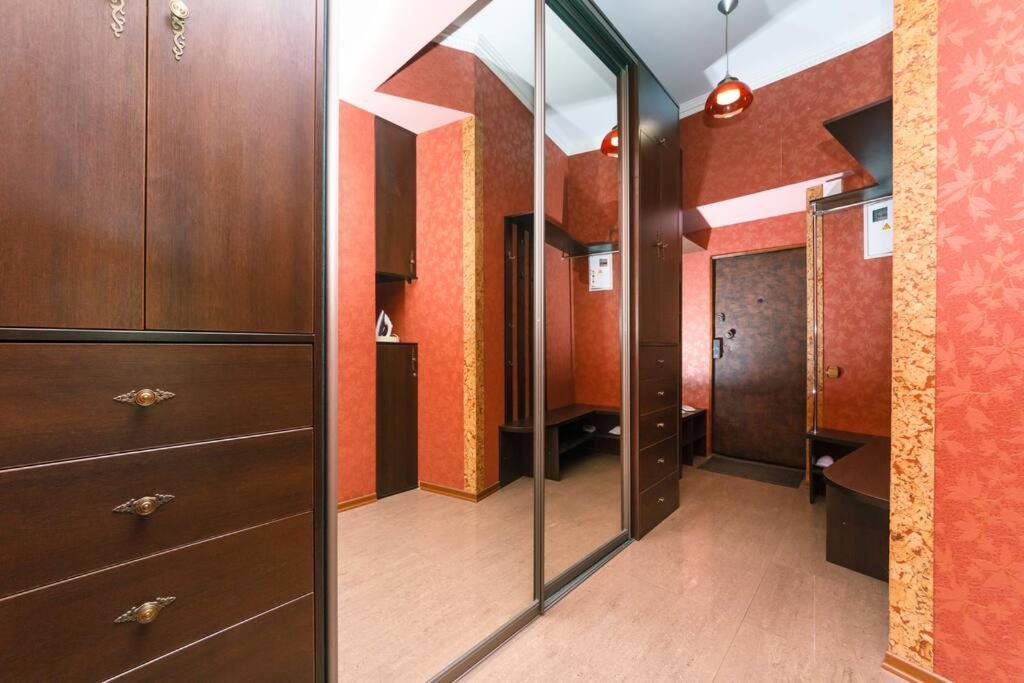 Apartment With View On Inpedendence Square Khreshchatyk Kiev Luaran gambar