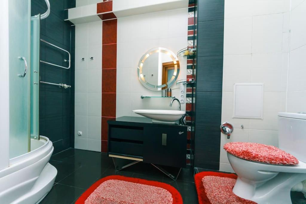 Apartment With View On Inpedendence Square Khreshchatyk Kiev Luaran gambar